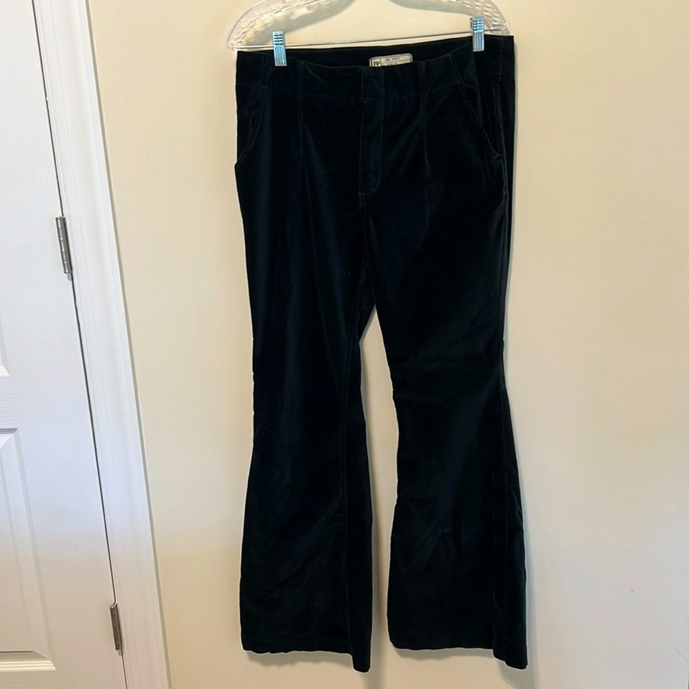 Free People Women’s Velvet Wide-Leg Pants / Size 31 / Dark Emerald Green